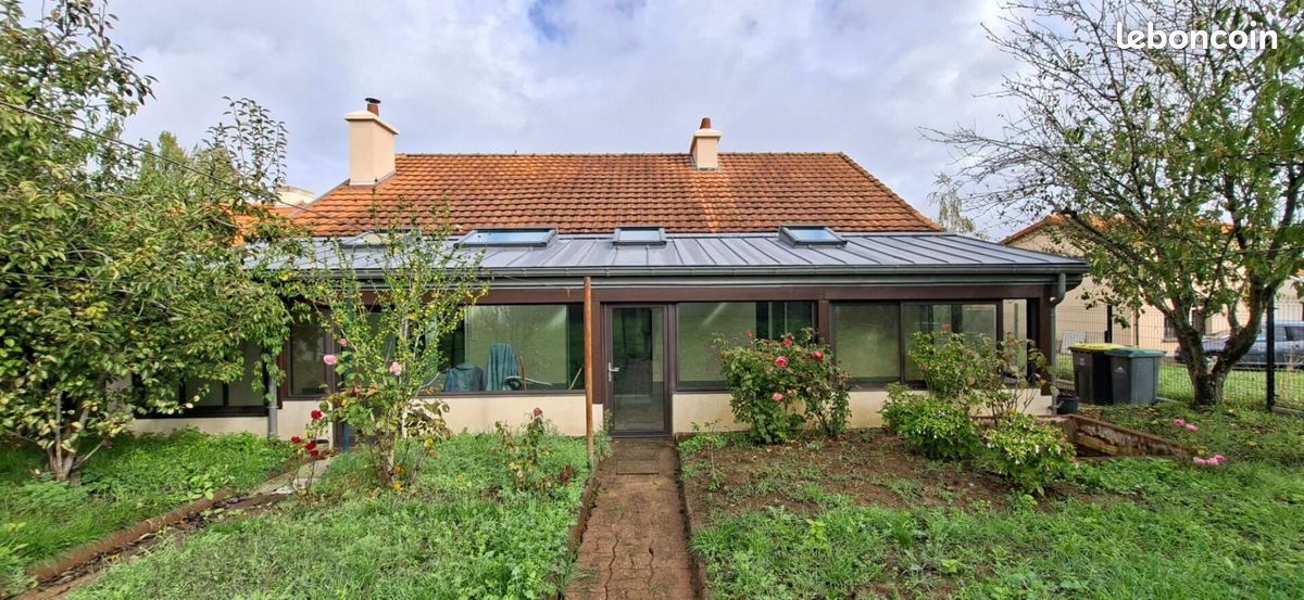 Maison 4 pièces 74 m² · à Maisdon-sur-Sèvre · 73,8 m² · 980 €/mois