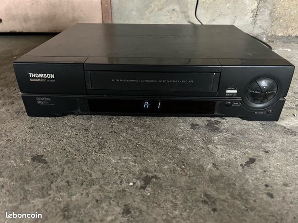 Magnetoscope thomson vph 6850 hifi stereo chroma pro à Vaudeloges