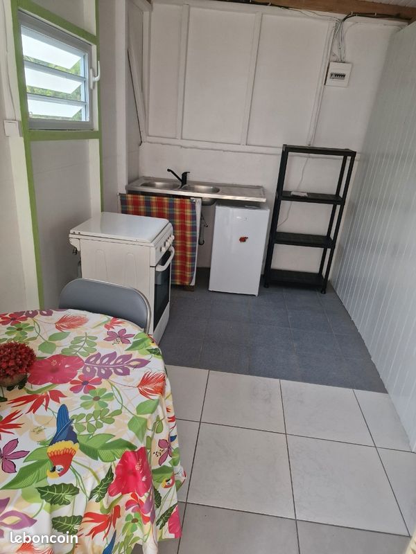 Appartement 1 pièce 20 m² · aux Abymes · 20 m² · 380 €/mois