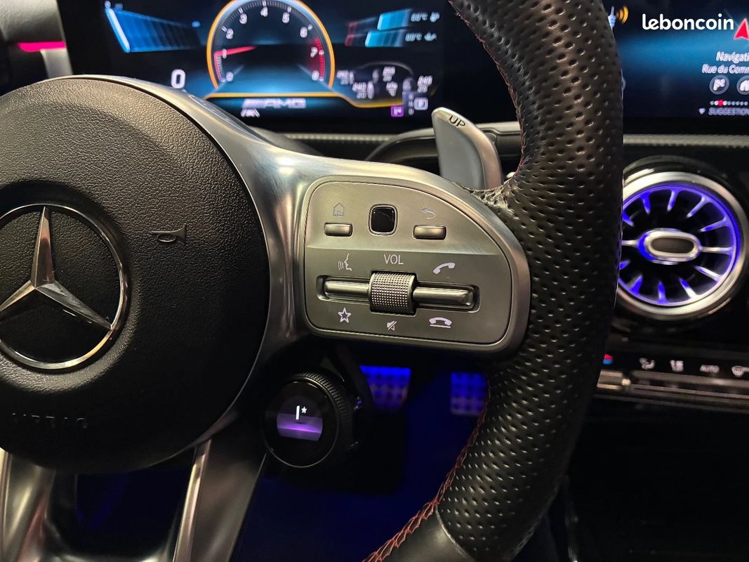 Mercedes classe a 35 amg 7g-dct / pack aéro / baquet / burmester / 2 pneus neufs (image 24)