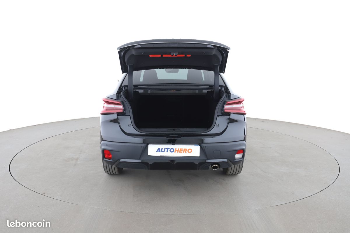 Citroen C4 X 1.5 Blue-HDi Max EAT8 131 ch (image 10)