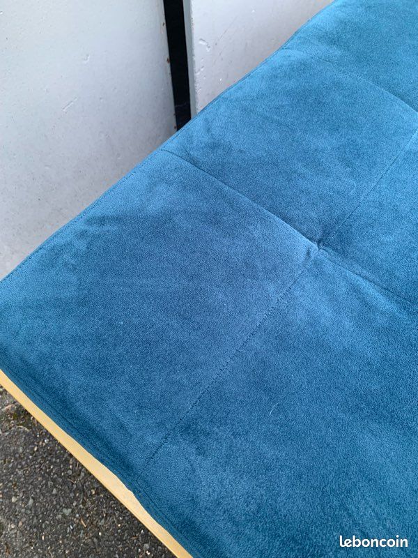 Banquette en velours (image 5)
