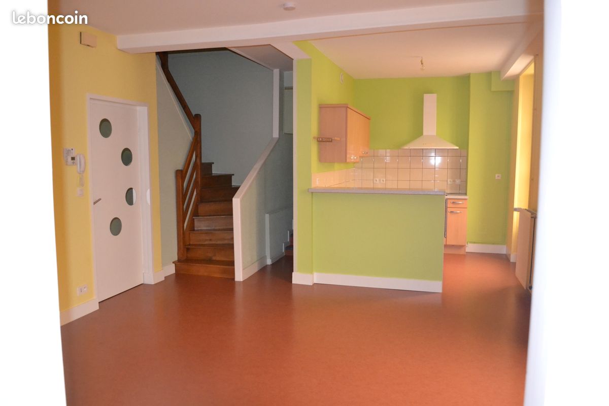 Appartement 5 pièces 88 m² · à Vesoul · 88 m² · 700 €/mois