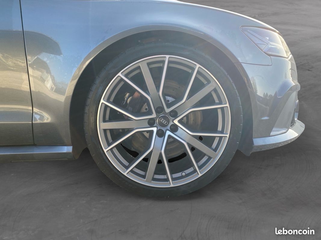 AUDI RS6 AVANT 4.0 V8 TFSI 605 PERFORMANCE QUATTRO TIPTRONIC 51 233 HT Garantie 12 mois (image 24)