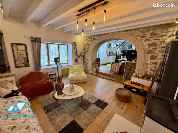 Maison de village 5 pièces 140 m²