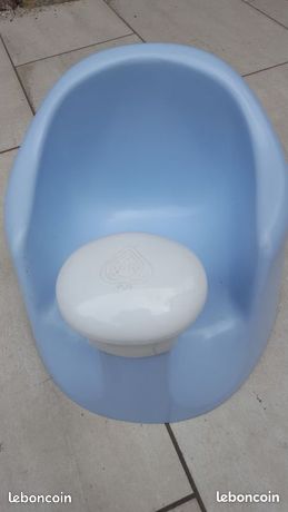 Pot Et Siege Reducteur Bebe Confort D Occasion Annonces Equipement Bebe Leboncoin