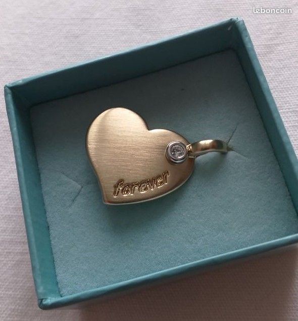 Pendentif Cœur Avec Pierre - Bijou Fantaisie Occasion - Forme Cœur - Sans Marque