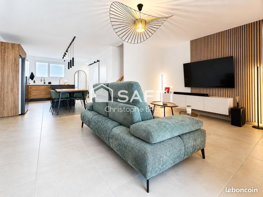 Maison 4 pièces 93 m² (image 1)
