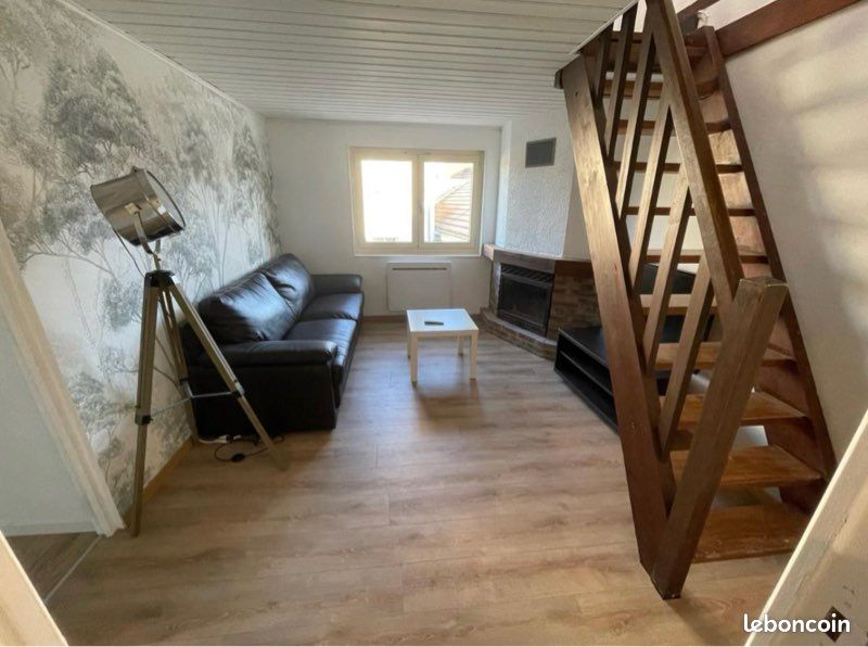 Appartement 5 pièces 80 m² · à Chaussin · 80 m² · 650 €/mois