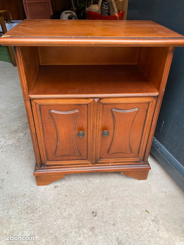 A vendre tables de chevet (image 1)