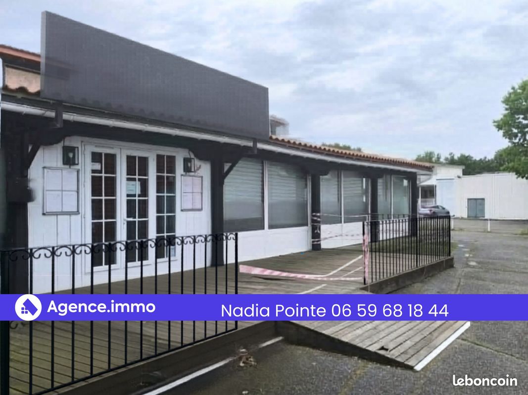 Parking 272 m² · à Odos · 272 m² · 215 000 €