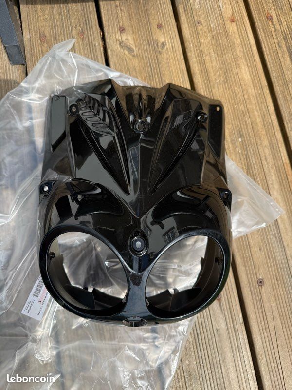 Face avant ORIGINE Yamaha Stunt / slider (image 1)