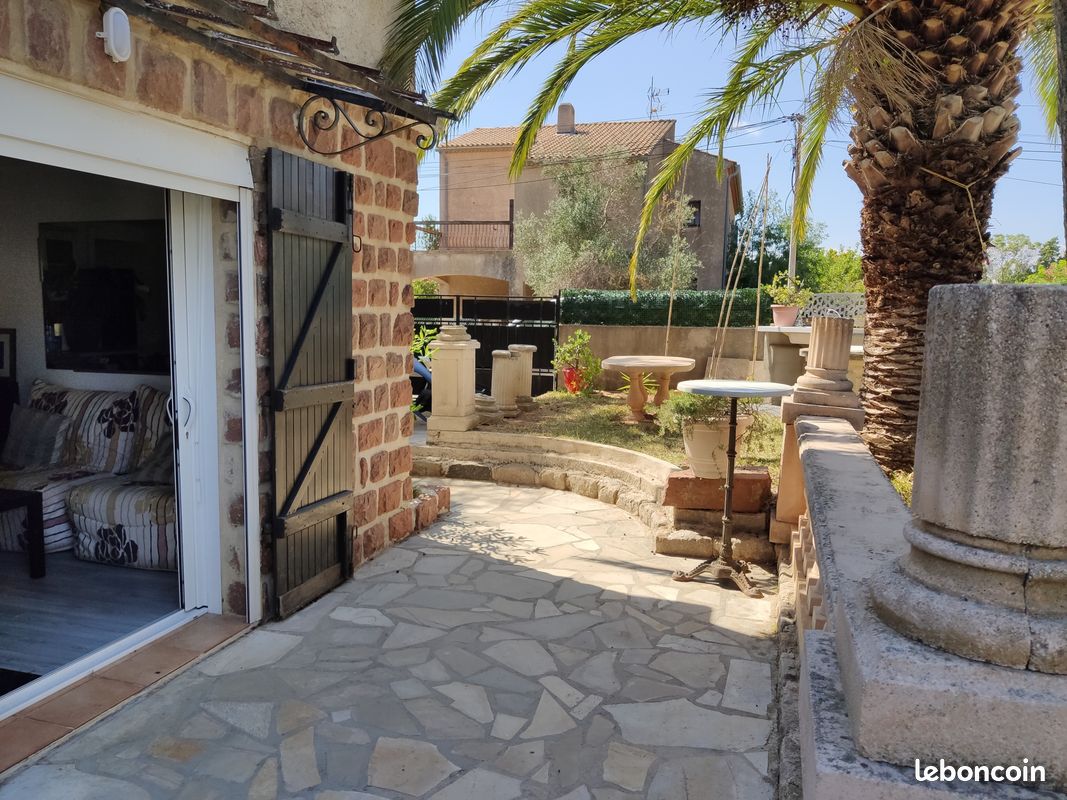 Appartement 1 pièce 30 m² · à Hyères · 30 m² · 690 €
