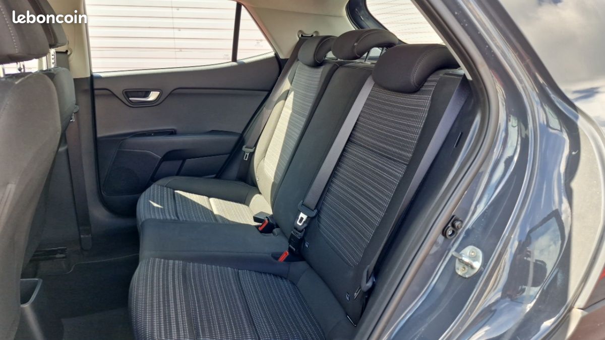 Kia Stonic 1.0 T-GDI 100 CH Active Business (image 9)