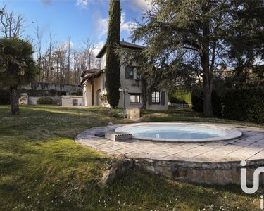 Maison 600 000 € - 179 m²