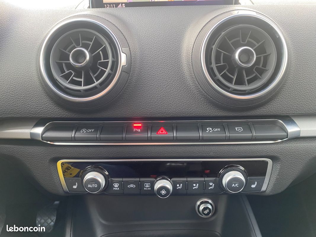 Audi A3 BERLINE BUSINESS 1.6 TDI Business line (image 24)