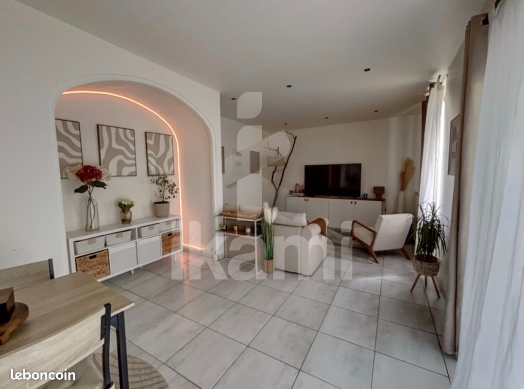 Maison 5 pièces 98 m² · à Saint-Rambert-d'Albon · 98 m² · 245 000 €