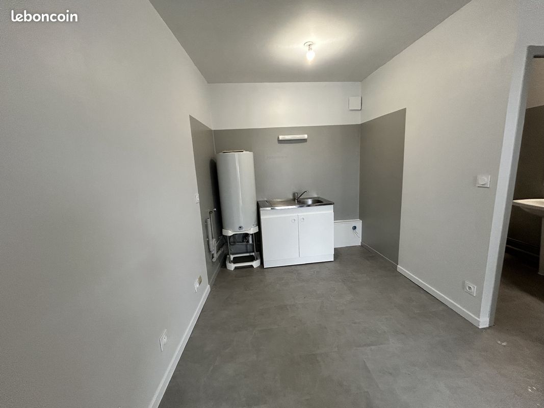 Appartement 2 pièces 40 m² · à Saint-Rambert-d'Albon · 40 m² · 450 €