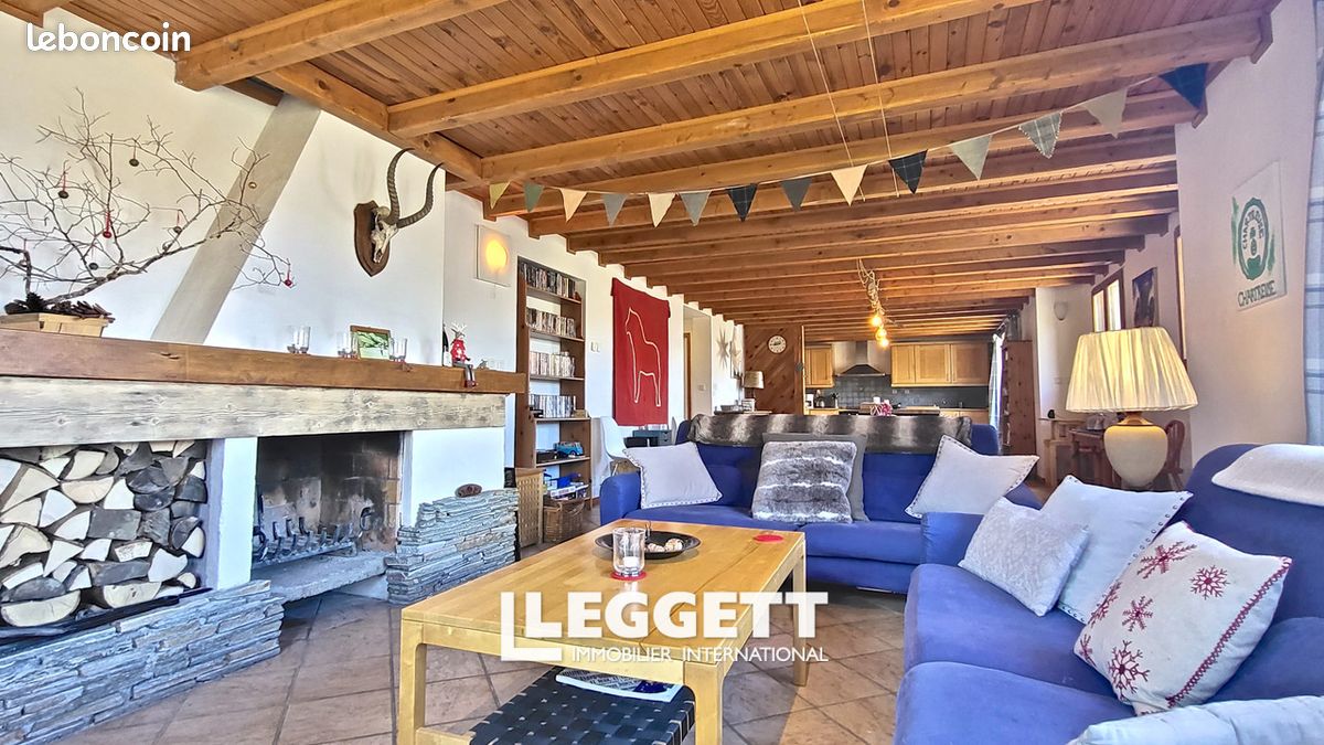 Maison 10 pièces 267 m² · à Auris · 267 m² · 649 000 €