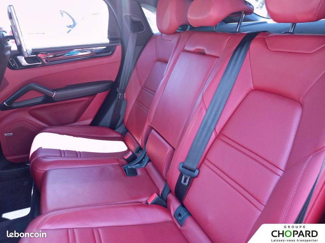PORSCHE Cayenne E-Hybrid 3.0 V6 462 ch Tiptronic BVA (image 18)