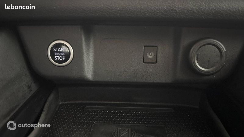 Nissan Qashqai 1.3 Mild Hybrid 158ch N-Connecta Xtronic 2022 (image 30)
