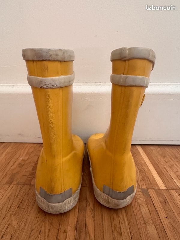 Bottes en caoutchouc Aigle jaune - taille 22 (image 4)