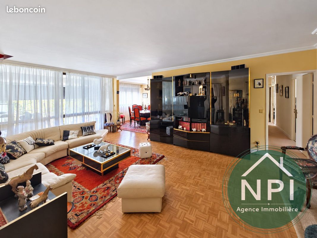 Appartement 6 pièces 120 m² · à Vaux-le-Pénil · 120 m² · 189 000 €