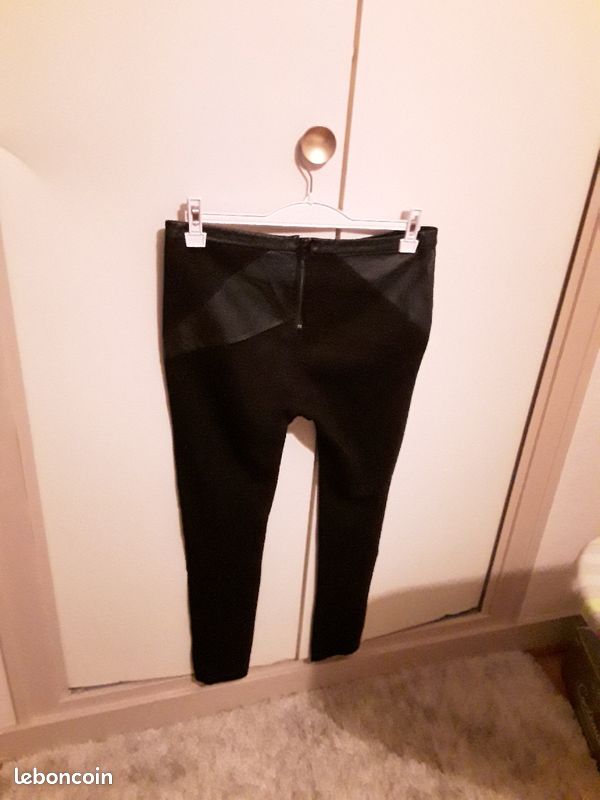 Pantalon femme Guess 38 noir (image 2)