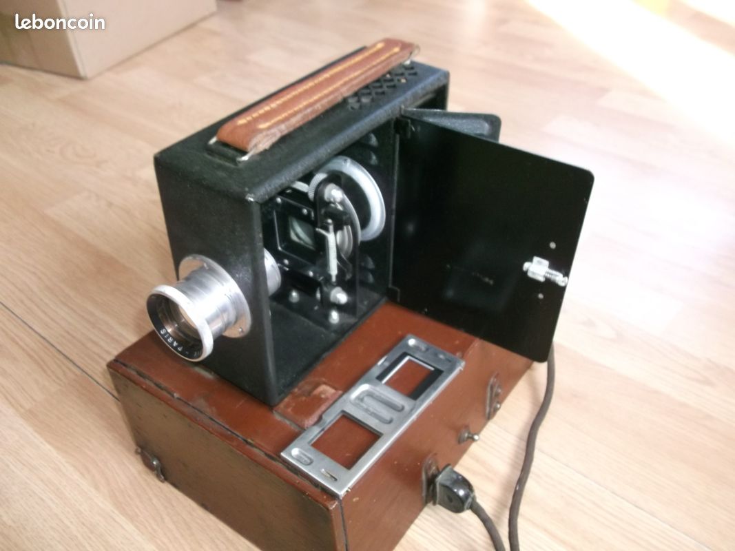 Ancien Projecteur De Diapositives Camerafix-Paris SB F2,9 - Vintage - Fonctionnel