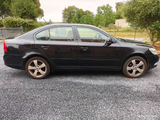 Octavia 1.6TDI 105 cv (image 1)