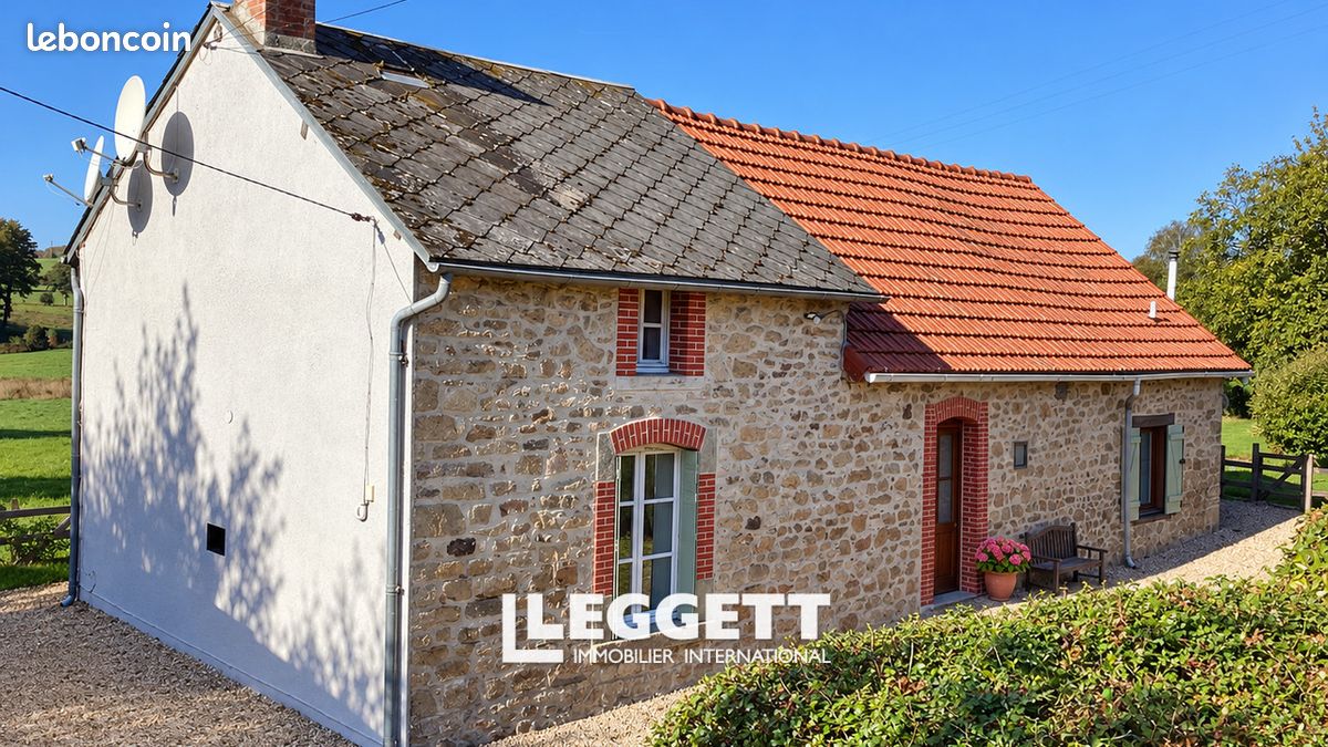 Maison 6 pièces 133 m² · à Saint-Priest-la-Feuille · 133 m² · 125 000 €