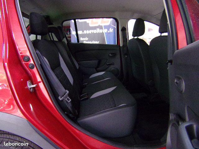 Dacia Sandero II 0.9 TCe 90cv Stepway Ambiance/ 1ère Main / Suivi (image 4)