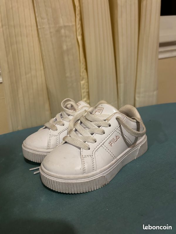 Basket puma enfant 23 1/2 Chaussures