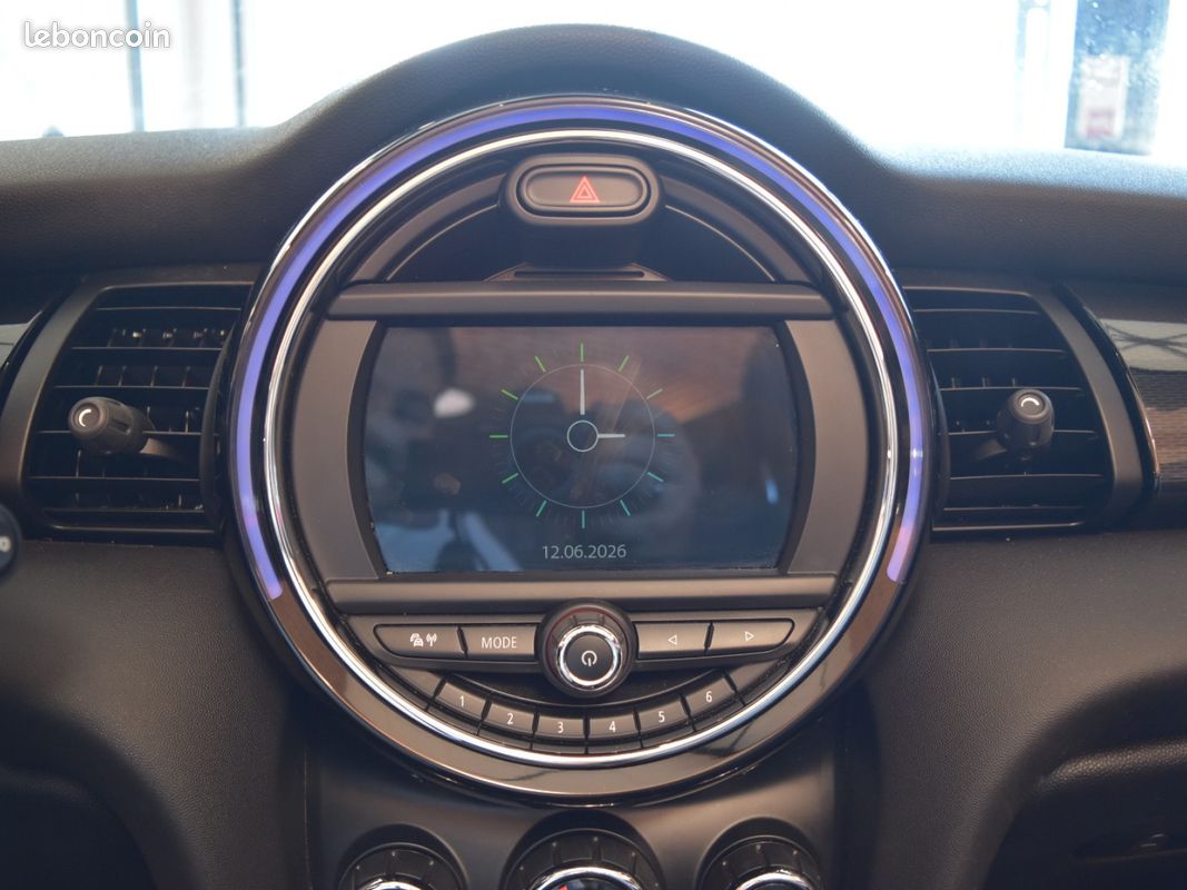 Mini cooper cabriolet 1.5 i 136ch edition greenwich (image 32)