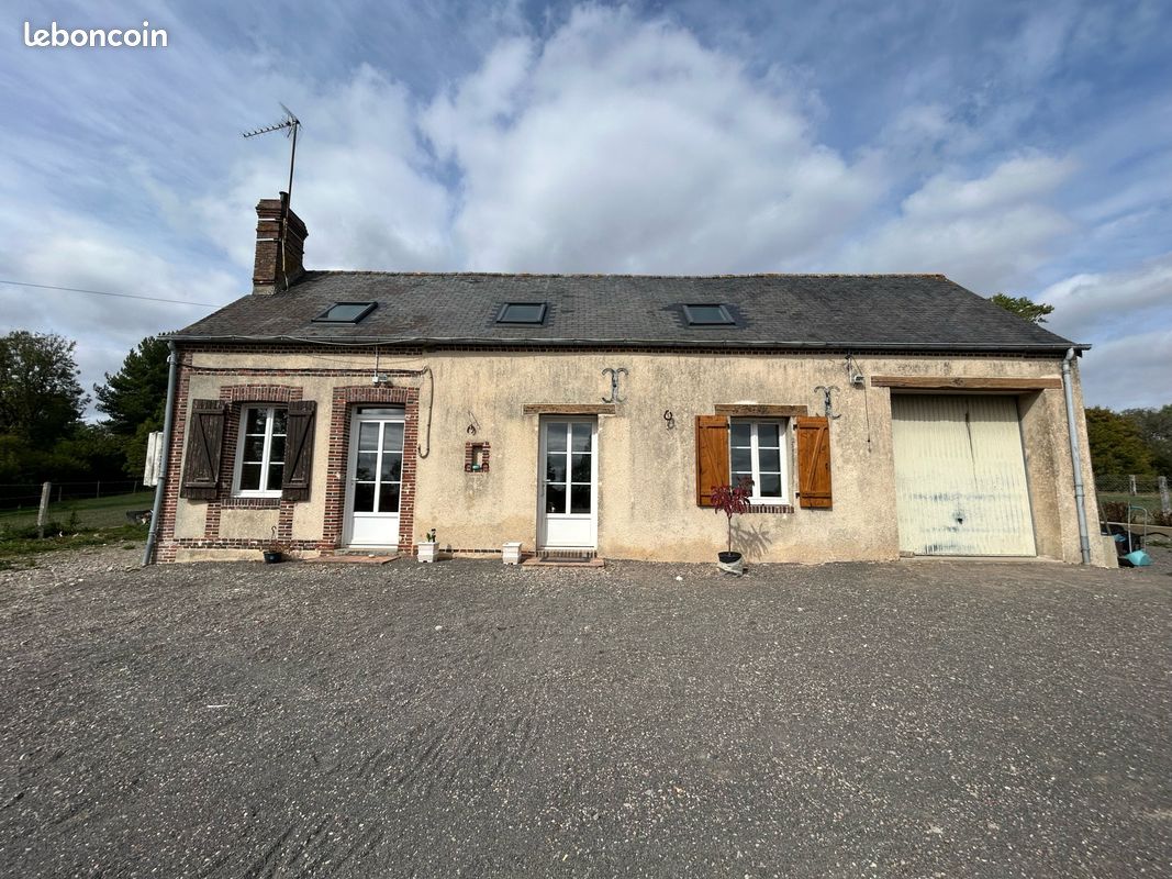 Maison 4 pièces 82 m² · à Moulins-la-Marche · 82 m² · 174 900 €
