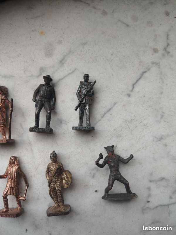 Figurine Ancienne Soldat Prime Café Mokarex / Mokalux - Échelle 1:32 (60 Mm) - Moulage En Métal - Occasion