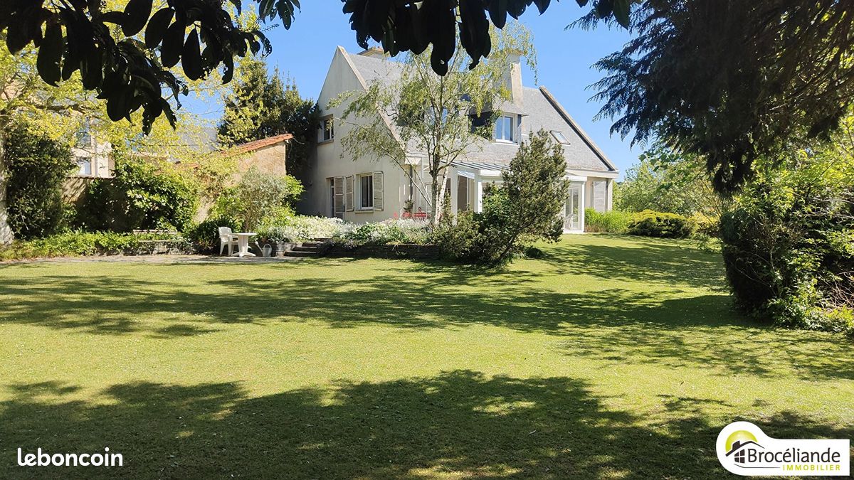 Maison 7 pièces 165 m² · à Saint-Gilles · 165 m² · 471 100 €