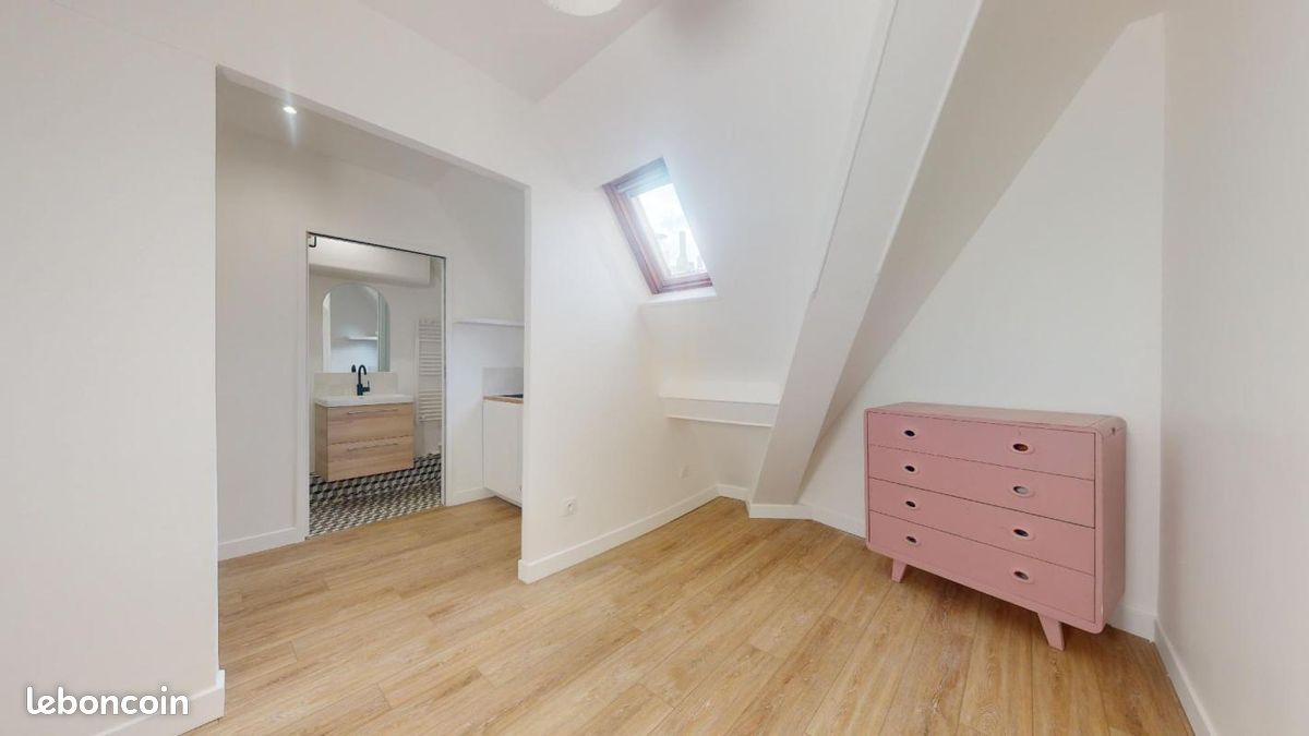 Appartement 1 pièce 12 m² · à Paris · 12 m² · 757 €/mois