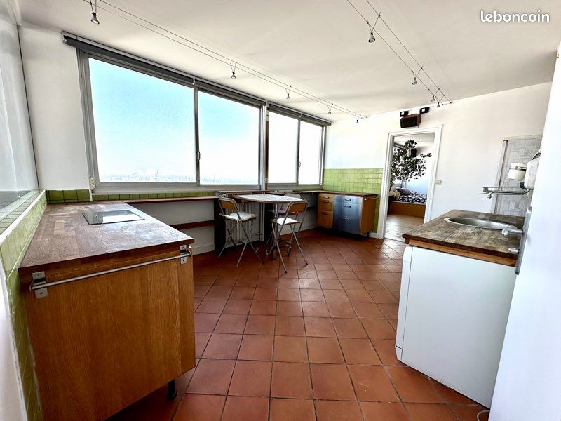 Appartement 2 pièces 92 m² · à Paris · 92 m² · 750 000 €