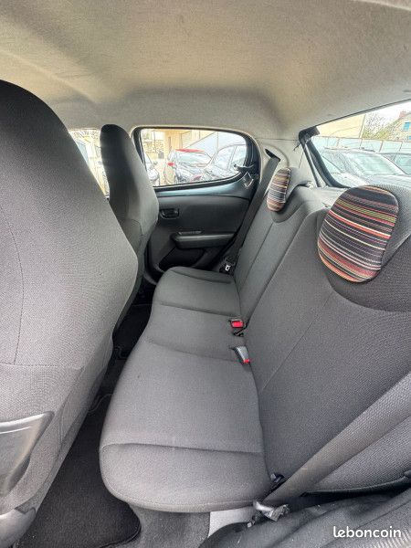 Citroen C1 VTI 68 FEEL 5P (image 2)