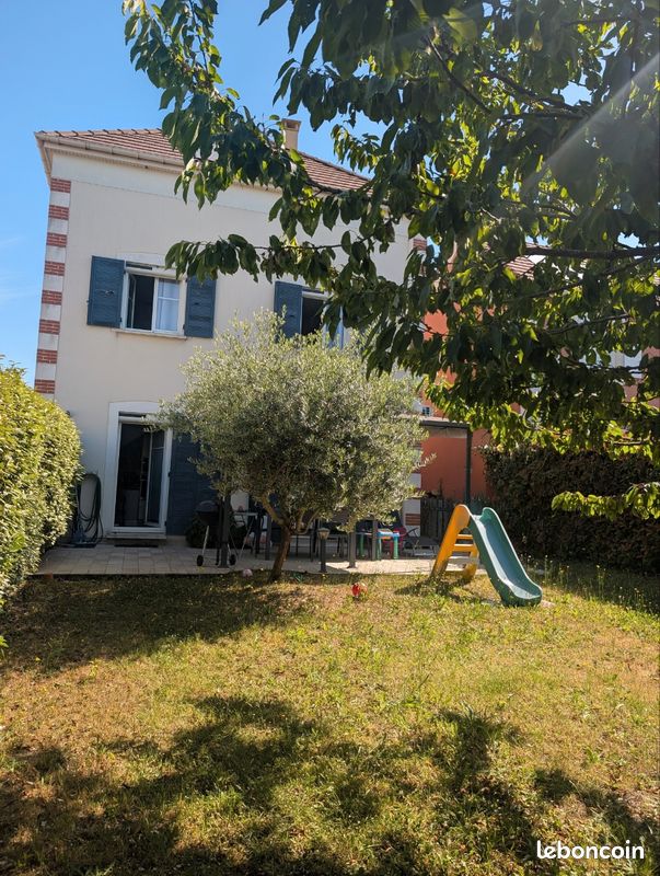 Maison 5 pièces 110 m² · à Villiers-sur-Orge · 110 m² · 415 000 €