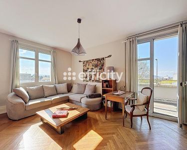 Appartement 435 750 € - 174 m²