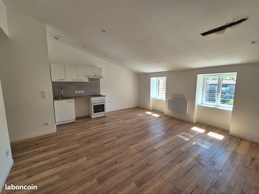 Appartement 2 pièces 32 m² · à Pont-de-Larn · 32 m² · 450 €/mois