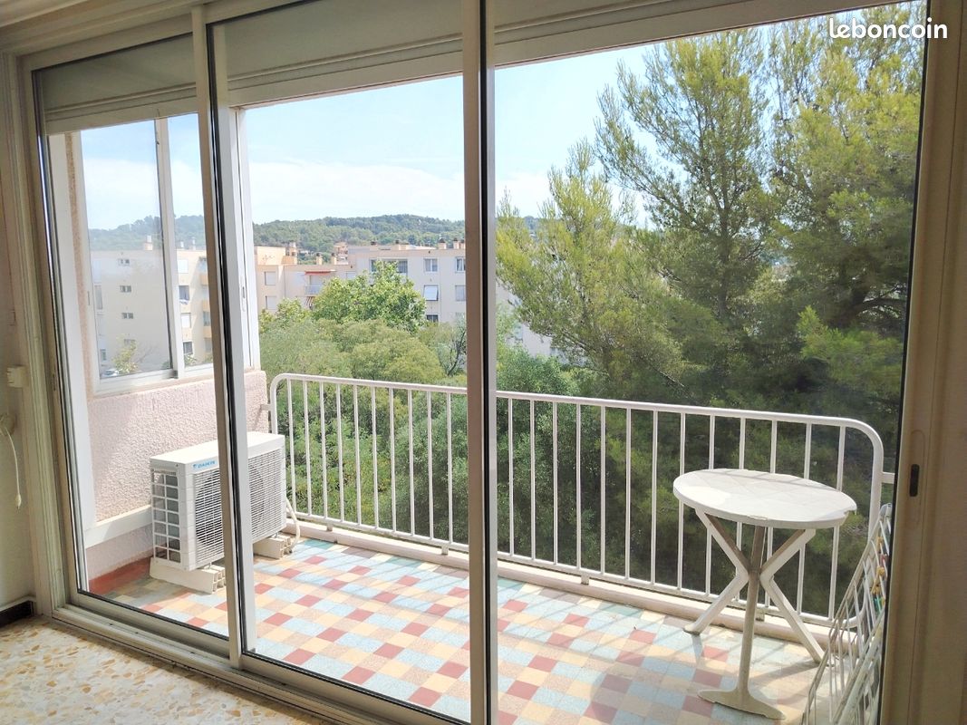 Appartement 4 pièces 77 m² · à Beaucaire · 77 m² · 90 000 €