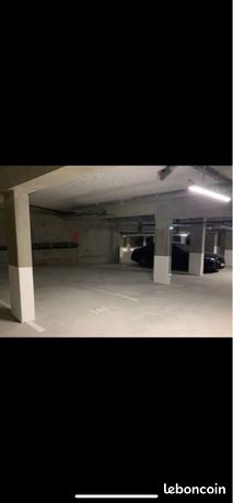 Parking sécu proche aéroport orly chez particilier