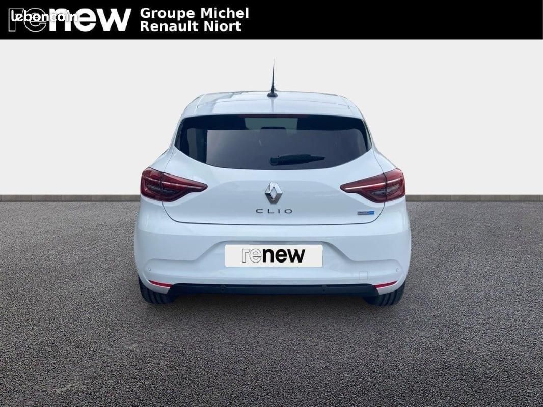 Renault Clio V E-Tech full hybrid 145 Evolution (image 4)