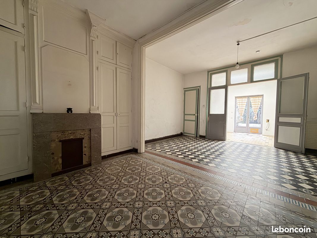 Maison 6 pièces 125 m² · à Roubaix · 125 m² · 129 500 €