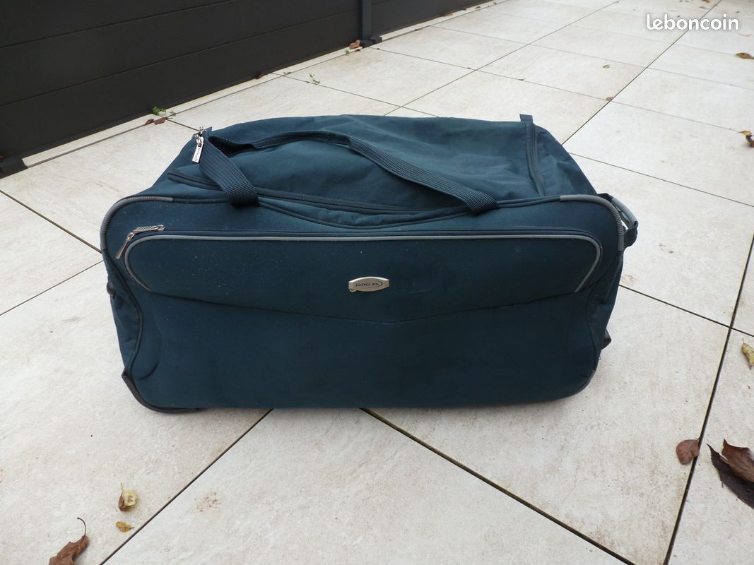 Sac de voyage (image 1)