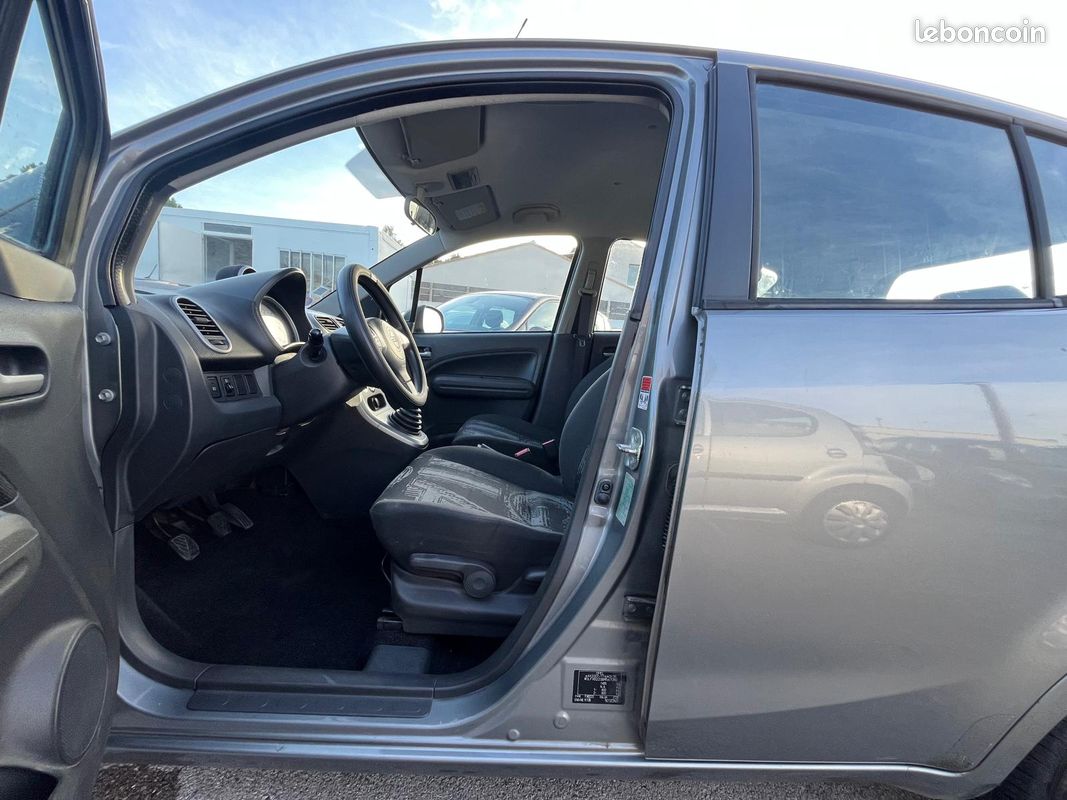 OPEL Agila 2 / 1.0 i 12V 65 cv *Finiton Enjoy / Chaine de distribution / Clim (image 4)