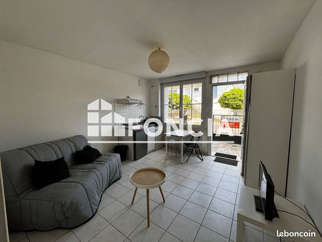 Appartement 1 pièce 19 m² · à Le Passage · 19 m² · 390 €
